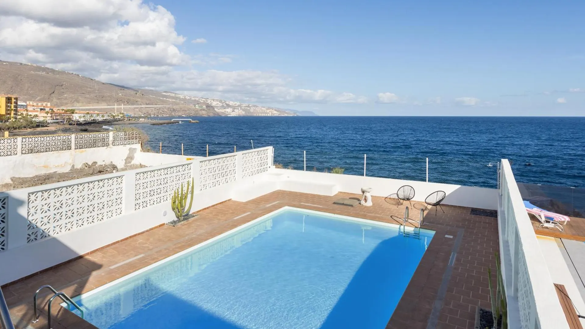 Holiday home Home2Book Stunning Sea Views House, Private Pool Candelaria